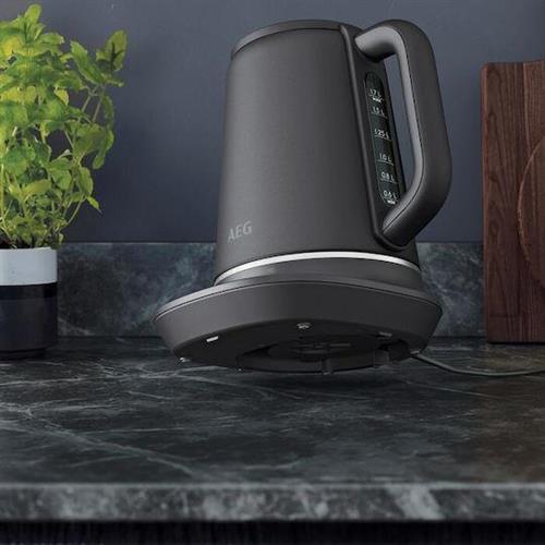 AEG K7-1-6BP Βραστήρας 1.7lt 2400W Black Pearl