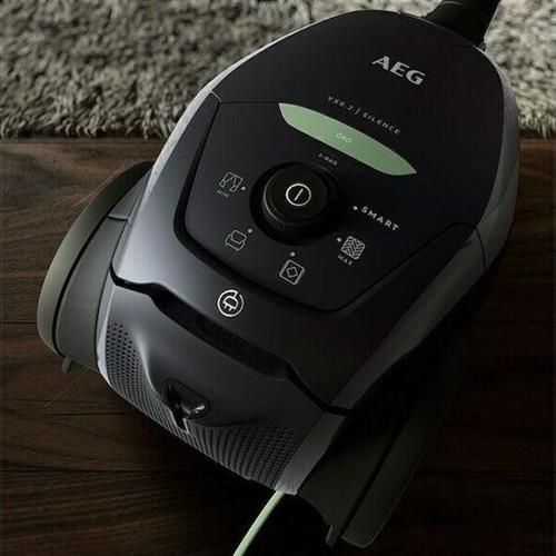 AEG VX82-1-ΟKO Ηλεκτρική Σκούπα 600W με Σακούλα 3.5lt Μαύρη