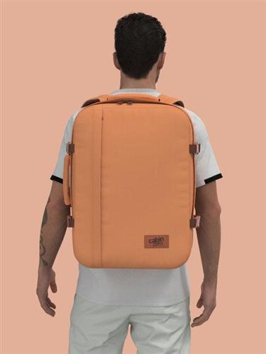 Cabin Zero Travel Classic Backpack 44lt Gobi Sands CZ062407