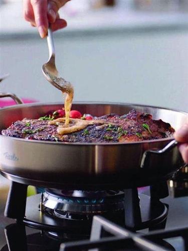 Fissler Pure Σωτέζα από Ανοξείδωτο Ατσάλι με Δύο Λαβές 24cm