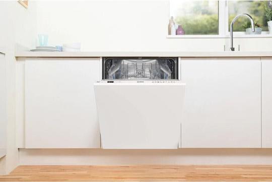 Indesit D2I HD524 A Πλήρως Εντοιχιζόμενο Πλυντήριο Πιάτων για 14 Σερβίτσια Π60cm Λευκό