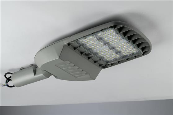 Intec Φωτιστικό Οδικού Δικτύου LED 100W 4000K 60.6x23x9cm N. LED-STREETWAY-100FC
