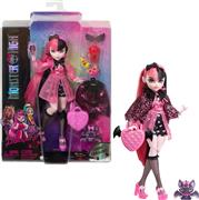 Mattel Monster High Count Fabulous Draculaura HHK51