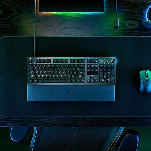 Razer Huntsman V3 Pro Analog Gaming Πληκτρολόγιο με Analog Optical Gen-2 διακόπτες και RGB φωτισμό Αγγλικό US 1.28.80.26.258
